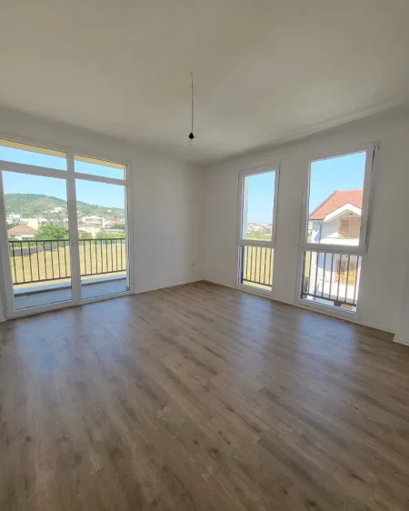 Tirane, shitet apartament 2+1+Ballkon Kati 2, 79 m² 158.080 € (Sauk I Vjeter)