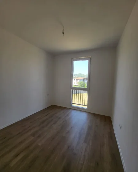 Tirane, shitet apartament 2+1+Ballkon Kati 2, 79 m² 158.080 € (Sauk I Vjeter)