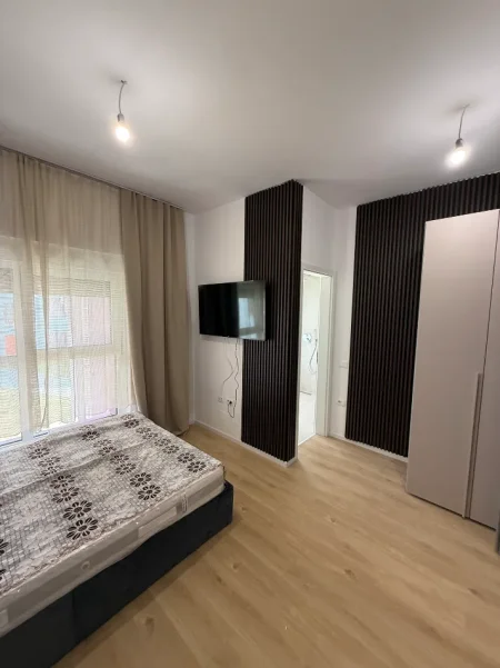 Tirane, jepet me qera apartament 1+1 Kati 3, 39 m² 330 € (Pasho hysa)