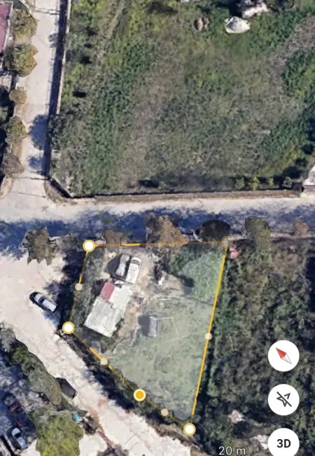 Tirane, jepet me qera magazine Kati 1, 650 m² 