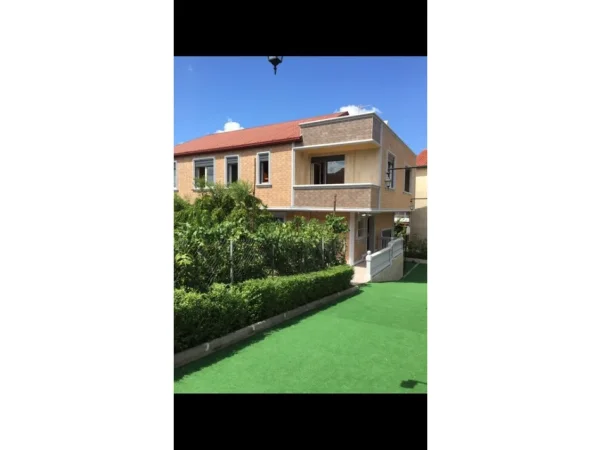 Tirane, shitet Vile 4- Katshe Kati 1, 620 m² 450.000 € (Institut)