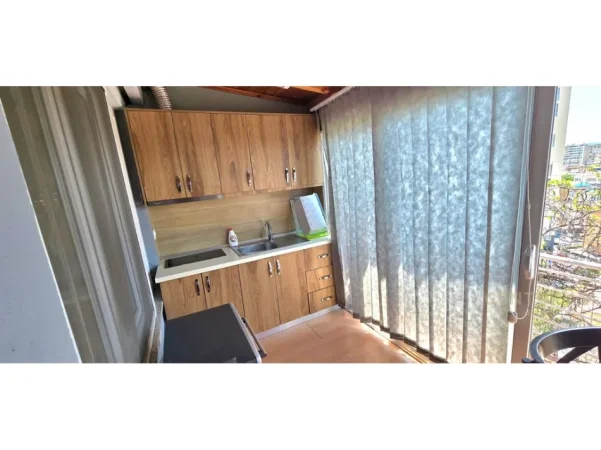 Tirane, jepet me qera apartament 1+1+Ballkon Kati 7, 50 m² 450 € (bosko143854)