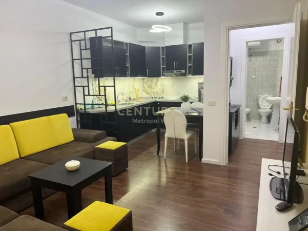 Tirane, jepet me qera apartament 1+1 Kati 1, 50 m² 500 € (WEST143437)