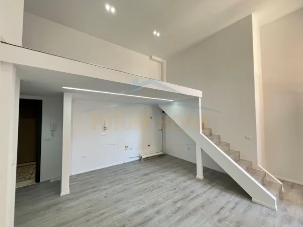 Tirane, shitet apartament duplex Dublex Kati 2, 45 m² 125.000 € (Mine Peza)