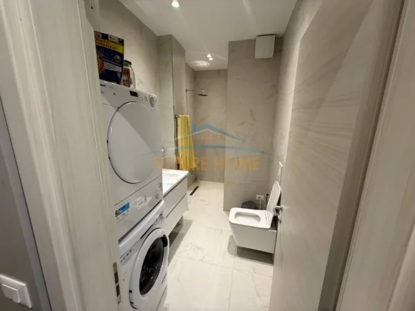 Tirane, jepet me qera apartament 2+1+2+Ballkon Kati 1, 87 m² 700 € (Rruga Dritan Hoxha)