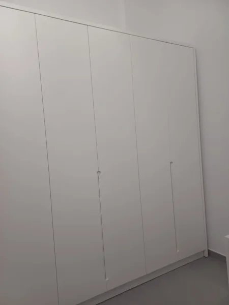 Tirane, jepet me qera apartament 1+1 Kati 6, 70 m² 470 € (Rruga Rrapo Hekali)