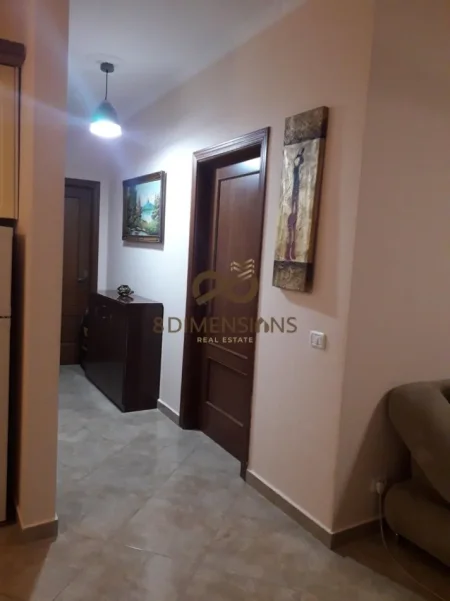 Tirane, shitet apartament 2+1+Ballkon Kati 7, 91 m² 230.000 € (pallati me shigjeta)