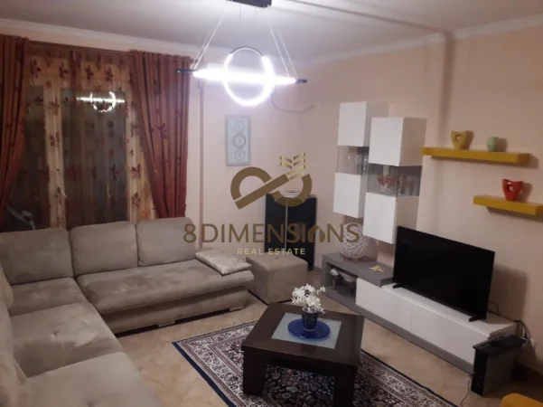 Tirane, shitet apartament 2+1+Ballkon Kati 7, 91 m² 230.000 € (pallati me shigjeta)