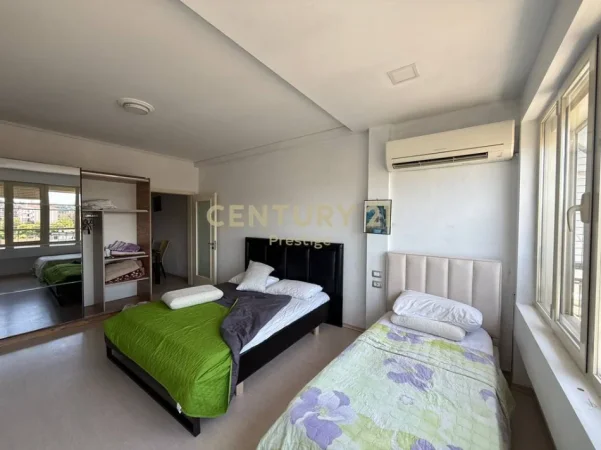 Tirane, shitet apartament 2+1+Ballkon Kati 5, 119 m² 210.000 € (Rruga Ali Visha)