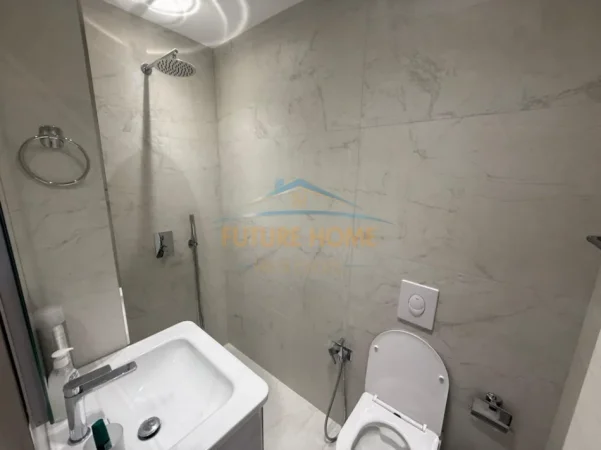 Tirane, jepet me qera apartament 2+1+2 Kati 1, 87 m² 700 € (RRUGA DRITAN HOXHA)