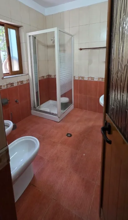 Tirane, Institut Koder -Kamez jepet me qera 2+1