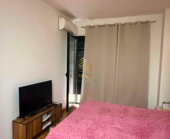 Tirane, jepet me qera apartament 1+1+Ballkon Kati 2, 60 m² 600 € (Kompleksi Panorama)