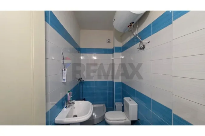 Vlore, shitet apartament 1+1+Ballkon Kati 4, 86 m² 149.500 € (Rruga Pelivan Leskaj, Vlorë)