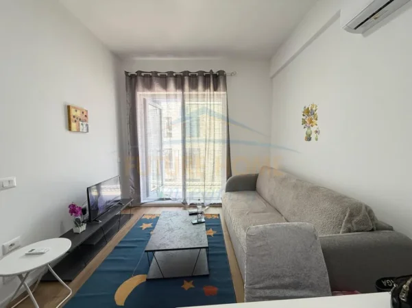 Tirane, shitet apartament 1+1+Post Parkimi,  Kati 1, 49 m² 105.000 € (Residenca Oxa, Fresk)