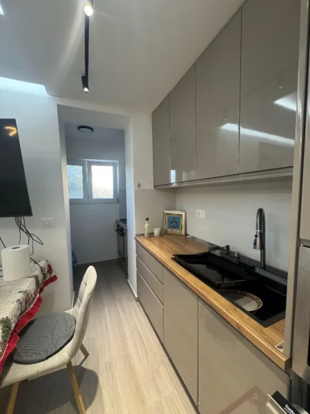 Tirane, shitet apartament 2+1 Kati 2, 76 m² 18.850.000 LEKE (BRRYL,TIRANE)