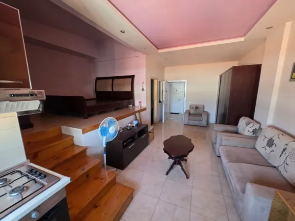 Tirane, Shiten 2 apartamente Kati 8, 111 m² 160.000 € (Yzberisht prane pasticeri Nela)