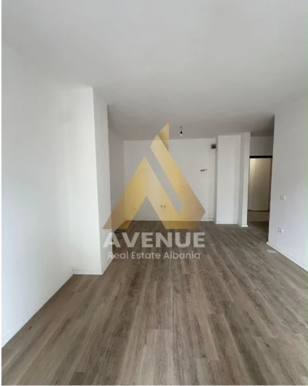 Tirane, shitet apartament 1+1+Ballkon Kati 1, 73 m² 130.000 € (Dritan hoxha)