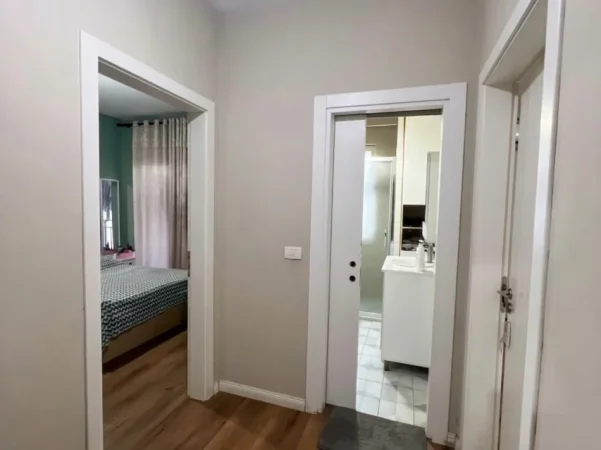 Tirane, shitet 1+1 , 55 m² (misto mame)