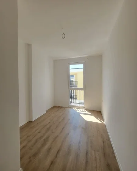 Tirane, shitet apartament 2+1 Kati 2, 77 m² 154.100 € (SAUKU VJETER)