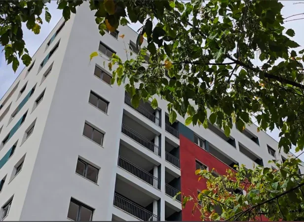 Tirane, shitet apartament 2+1 Kati 1, 99 m² 190.000 € (XHAMLLIK)