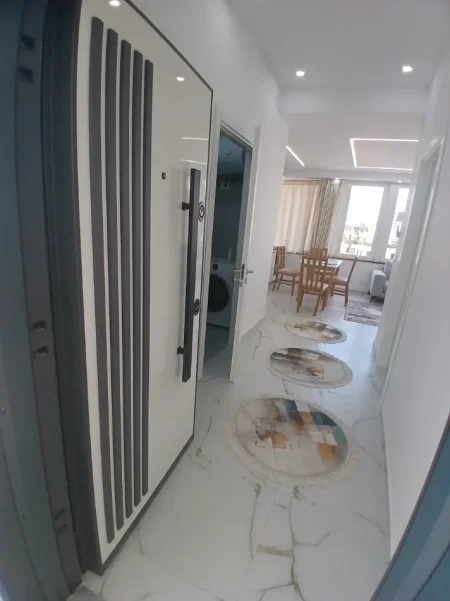 Durres, shitet apartament 1+1+Ballkon Kati 3, 40 m² 75.000 € (Rruga Grigor Durrsaku)