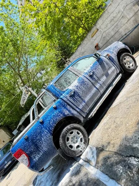 Tirane, shitet makine Ford Ranger XLT Nafte, blu manuale 18.700 €