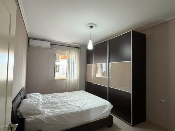 Tirane, shitet apartament 2+1 Kati 8, 119 m² 205.000 € (ali visha)