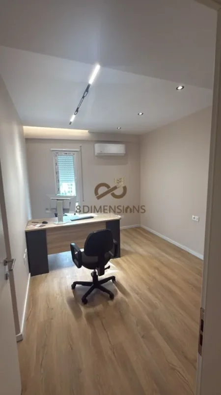 Tirane, jepet me qera zyre Kati 7, 85 m² 650 € (Rruga Dritan Hoxha - D8242A-169)