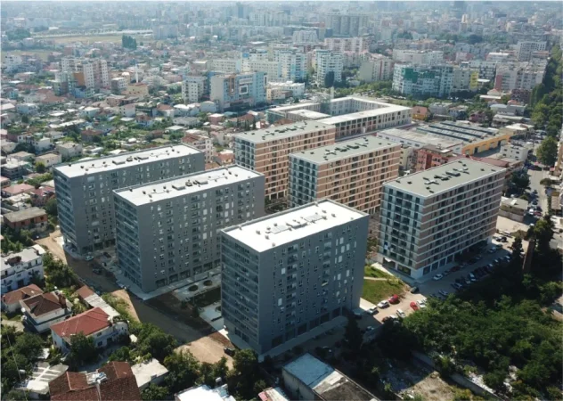 Tirane, shes truall , 350 m² 130.000 € (Rruga skender jareci pas fiori di bosco)