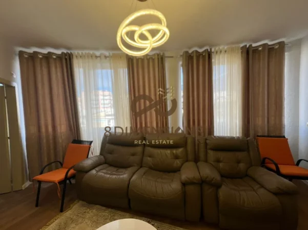 Tirane, shitet apartament 1+1 Kati 2, 64 m² 89.000 € (Fresk, prane shkolles Klodian Tanushi- D8141A-15)