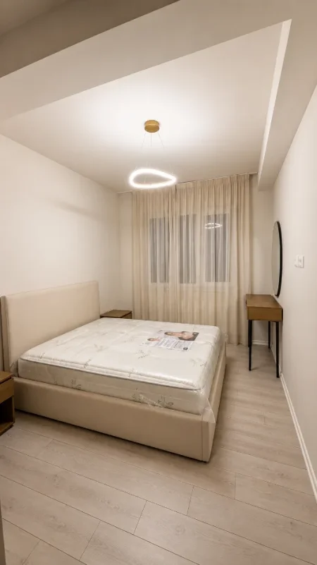 Tirane, jap me qera apartament 1+1+Ballkon , 80 m² 600 € (Green City, Prane EGLO)