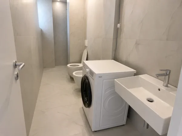 Tirane, jepet me qera apartament 1+1+Ballkon+Depo+Parkim Kati 3, 55 m² 520 € (Dalip Topi Residenca Oxa)