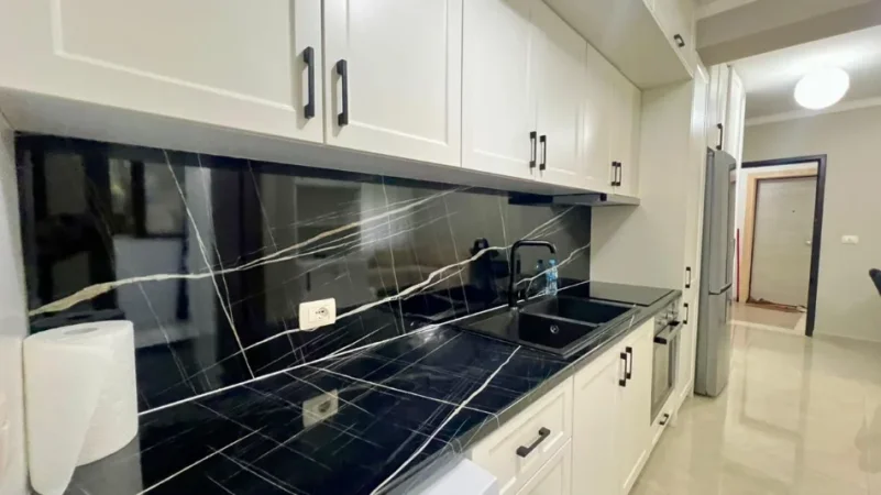 Me Qera : 1+1 +1🅿️Post Parkimi📍Kopshti Botanik (Rezidenc Private) - 550€/Muaj🔥 - S.75m² - 100% e Re✨️ - Qetesi, Siguri & Privatesi Maksimale