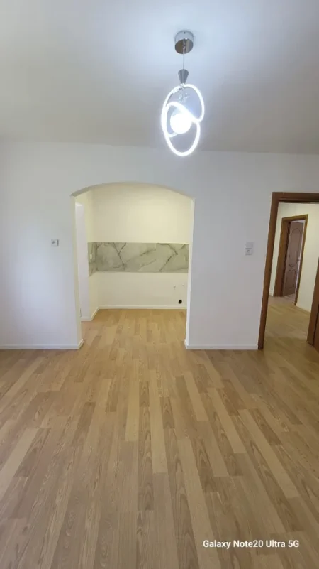Kavaje, shitet apartament 1+1 Kati 2, 48.000 € (Shetitorja Kavaljon)