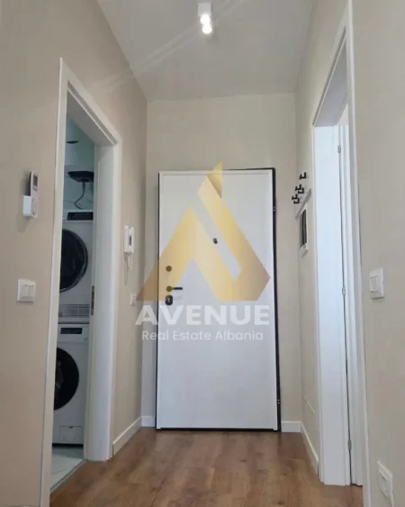 APARTAMENT 1+1 ME QERA  RRUGA 5 MAJI – REZIDENCA TIRANA UPTOWN, TIRANE