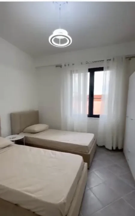 Tirane, jepet me qera apartament 2+1 Kati 1, 94 m² 800 € (Don Bosko)
