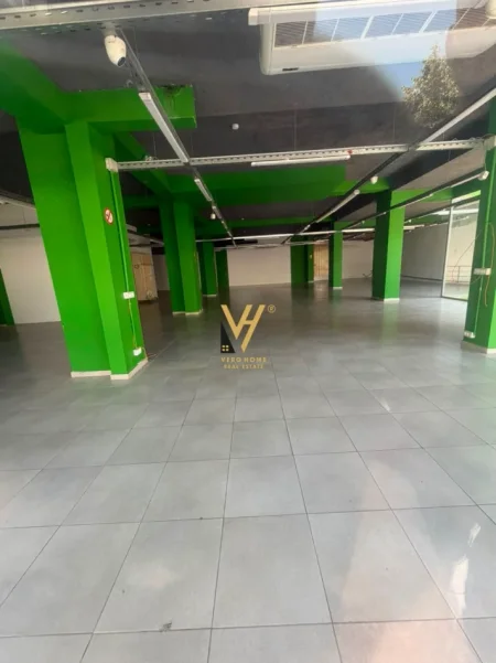 Tirane, shitet ambjent biznesi Kati 0, 500 m² 1.000.000 € (KODRA E DIELLIT)