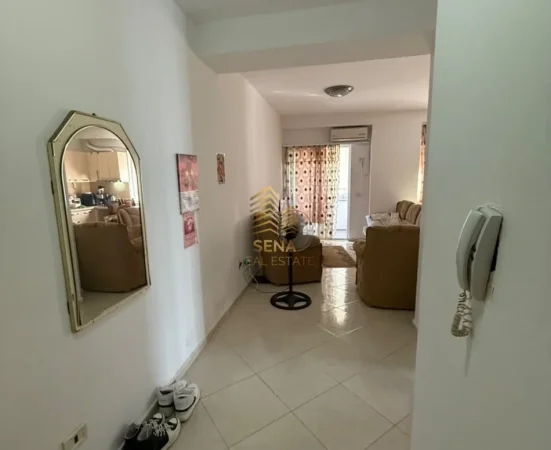 Tirane, shitet apartament 1+1+Ballkon Kati 2, 57 m² 115.000 € (Porcelan)