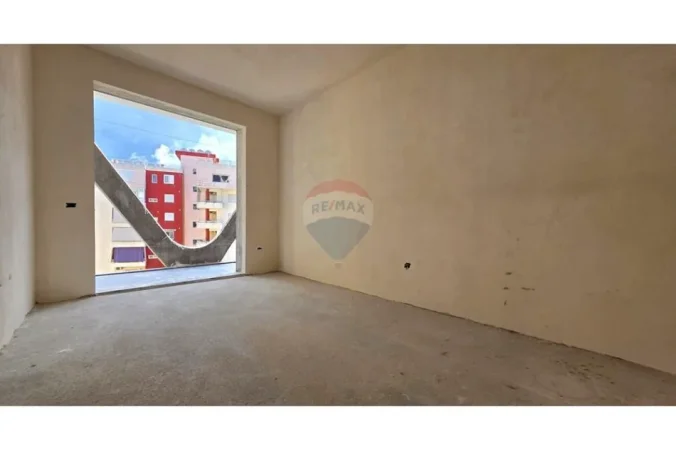 Vlore, shitet apartament 1+1+Ballkon Kati 6, 56 m² 140.000 € (Rruga Kosova, Skele, Vlore)