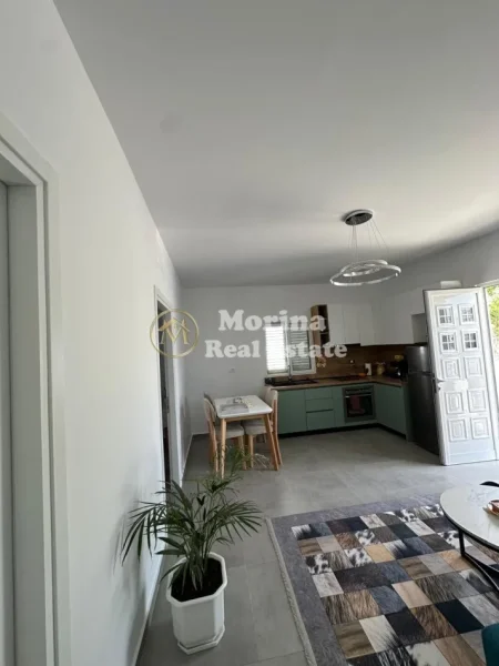 Tirane, jepet me qera apartament 1+1 Kati 1, 75 m² 500 € (Qendra Shëndetësore Qytet Studenti)