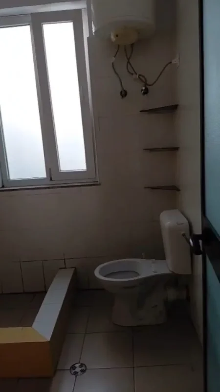 Tirane, jepet me qera apartament 2+1 Kati 1, 80 m² 470 € (Kodra E. Priftit)