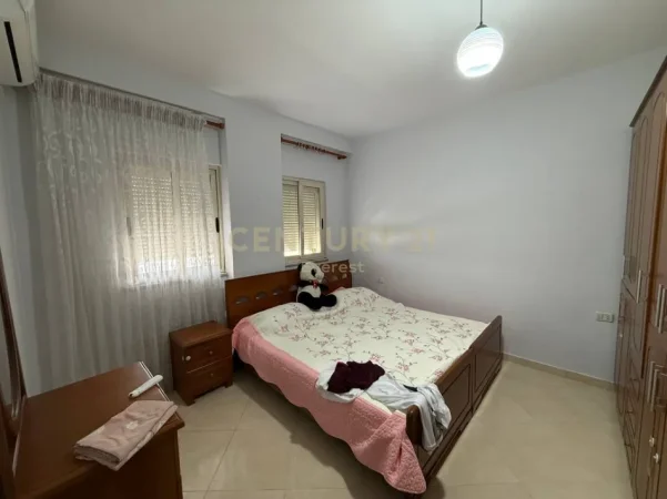 Tirane, jepet me qera apartament 2+1 Kati 7, 77 m² 550 € (5 maji)
