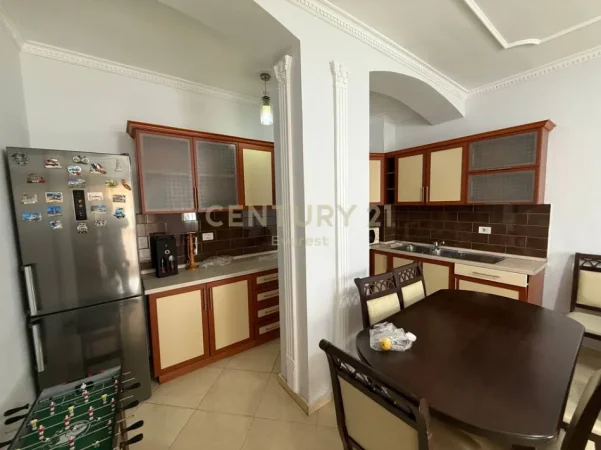Tirane, jepet me qera apartament 2+1 Kati 7, 77 m² 550 € (5 maji)