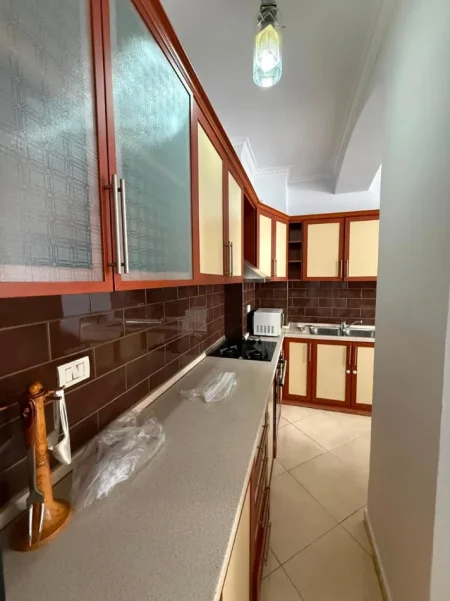 🏡 Jepet me Qera Apartament 2+1 ne 5 Maji,   550 mije leke