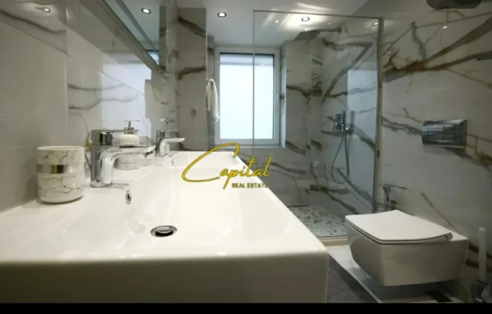 Tirane, jepet me qera apartament 3+1 Kati 3, 104 m² 900 € (RRUGA MINE PEZA)