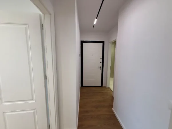 Tirane, shitet apartament 1+1 Kati 4, 60 m² 155.000 € (21 dhjetori)