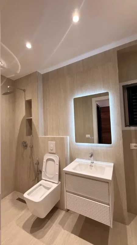 Tirane, shitet apartament 1+1 Kati 4, 60 m² 155.000 € (21 Dhjetori)