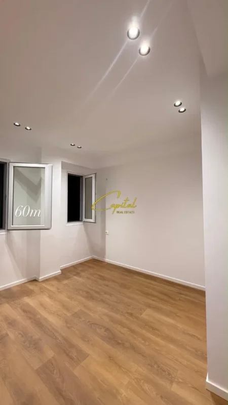 Tirane, shitet apartament 1+1 Kati 4, 60 m² 155.000 € (21 DHJETORI)