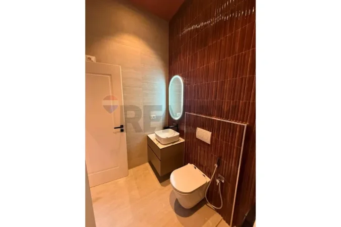 Tirane, jepet me qera apartament 1+1 Kati 10, 65 m² 700 € (9 Katëshet, Tiranë)