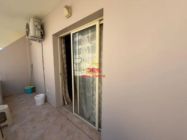 Vlore, shitet apartament 2+1+Ballkon Kati 5, 97 m² 167.000 € (Rruga Gjergj Arianiti)